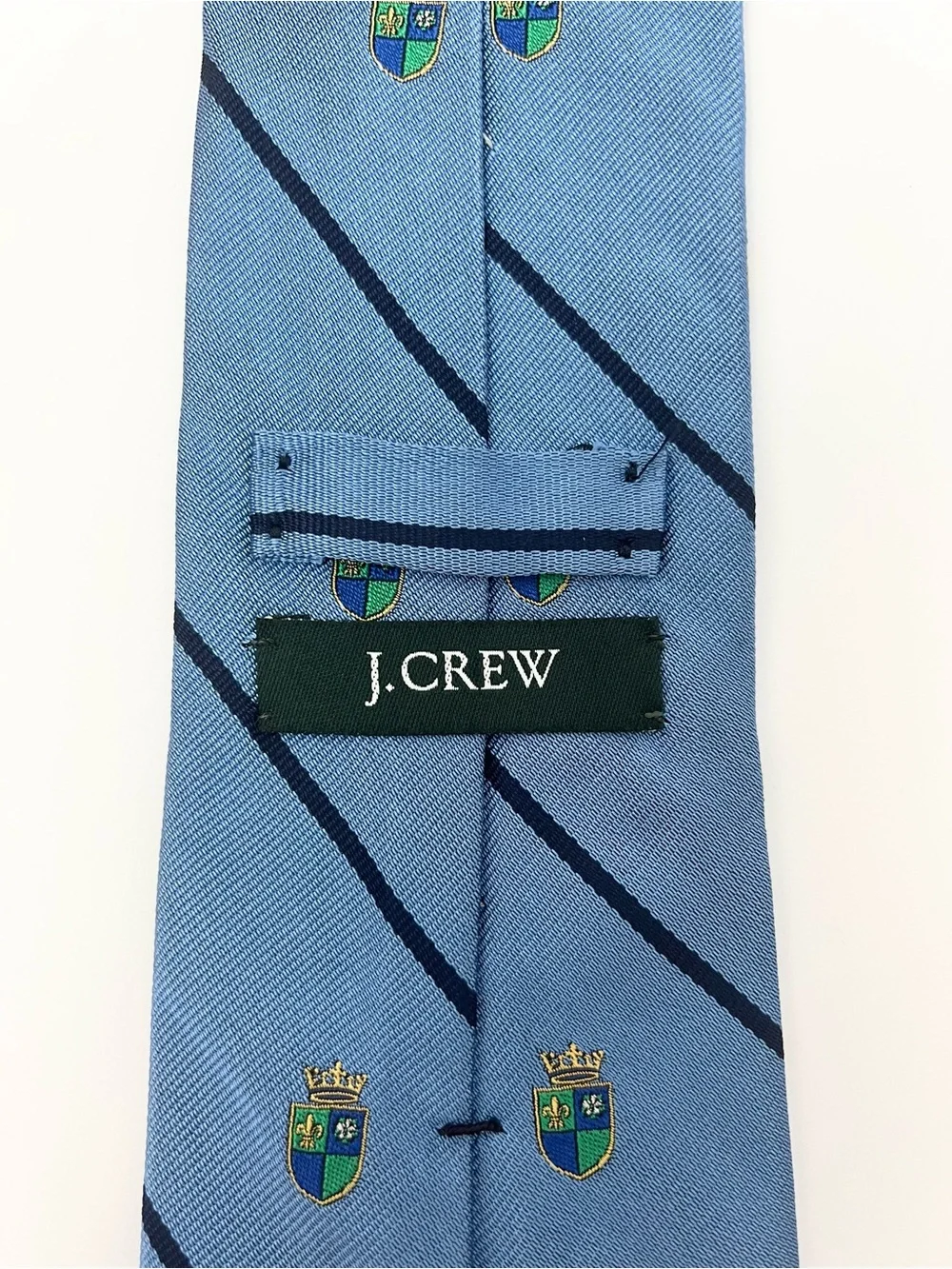 J Crew Men’s English 100% Silk Tie Blue Crest Ivy League USA Preppy Old Money